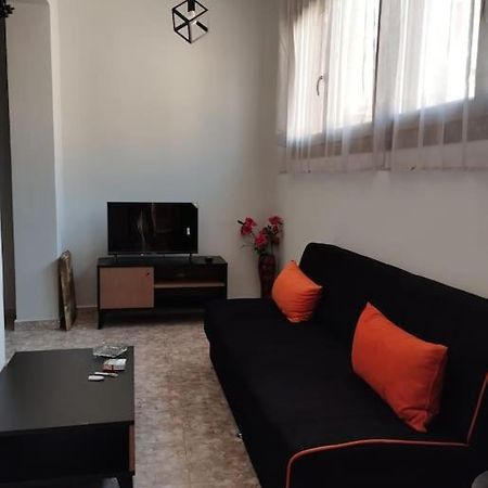 Familyhouse 1 Apartman Híosz Kültér fotó