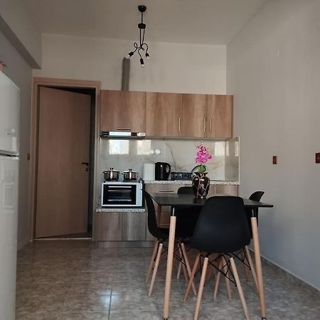 Familyhouse 1 Apartman Híosz Kültér fotó