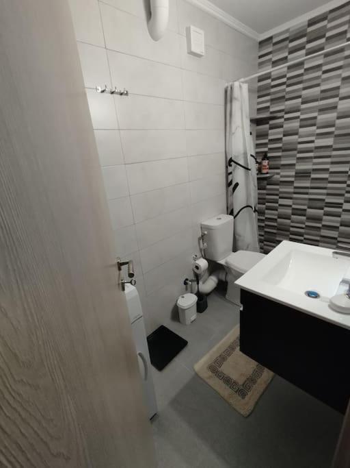 Familyhouse 1 Apartman Híosz Kültér fotó