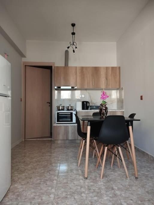 Familyhouse 1 Apartman Híosz Kültér fotó