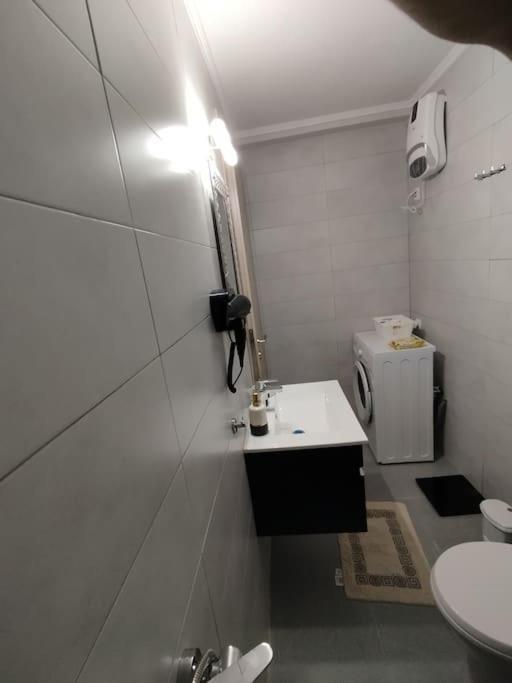 Familyhouse 1 Apartman Híosz Kültér fotó